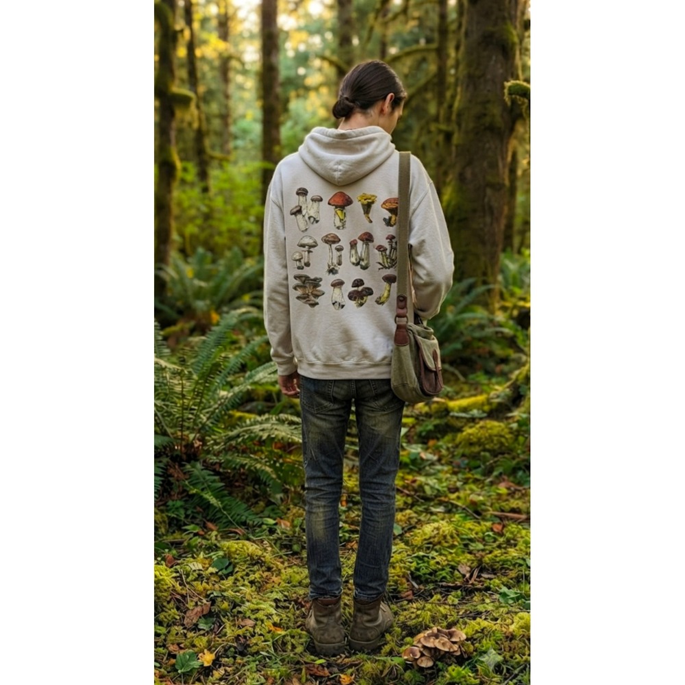 Bowery Supply Co Mushroom Identification Hoodie Tan Vintage Unisex Size M